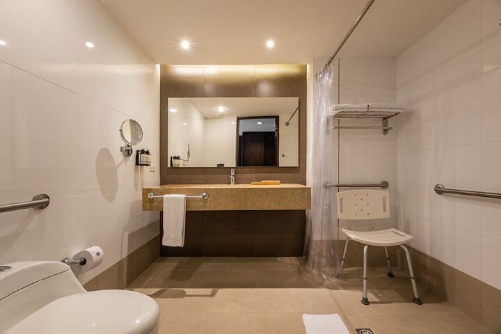 Clean Restrooms