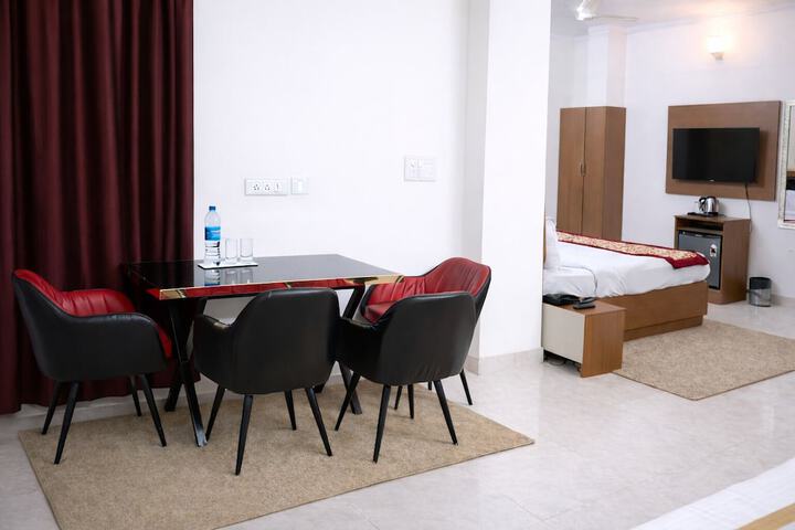 Room 20 of 48