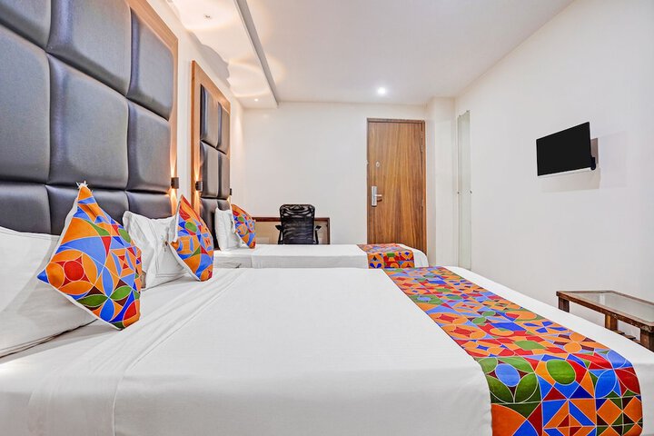 Room 16 of 29