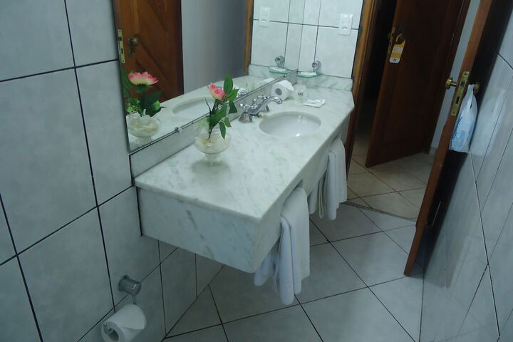 Room 54 of 94