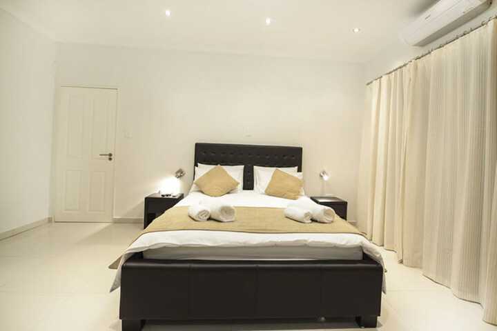 Room 7 of 54