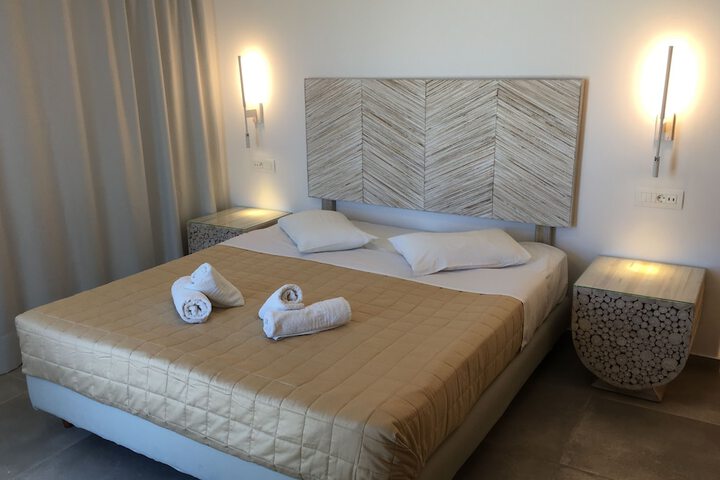 Room 14 of 92
