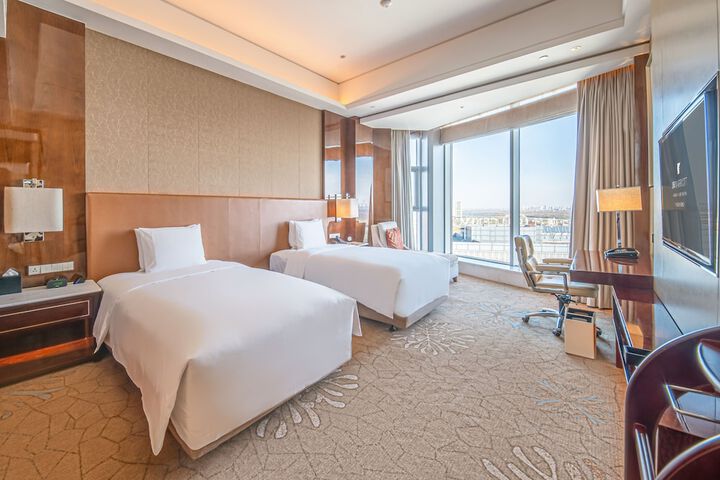 Room 20 of 49