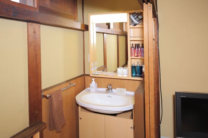 Room 25 of 71