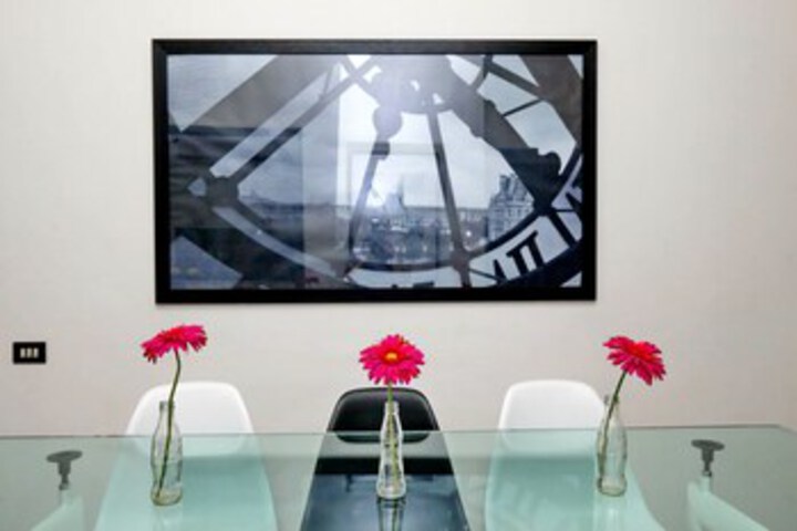 Room 10 of 60