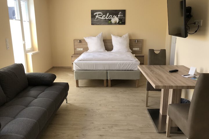 Room 29 of 62