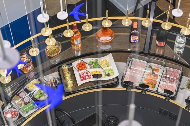 Dining 46 of 59