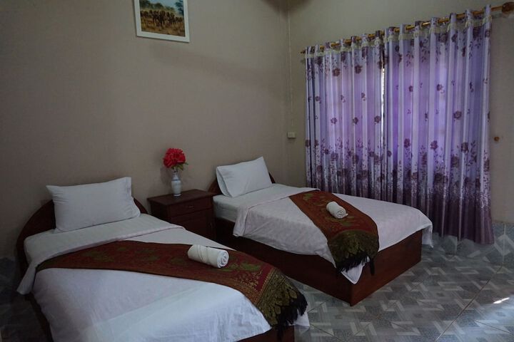 Room 5 of 23