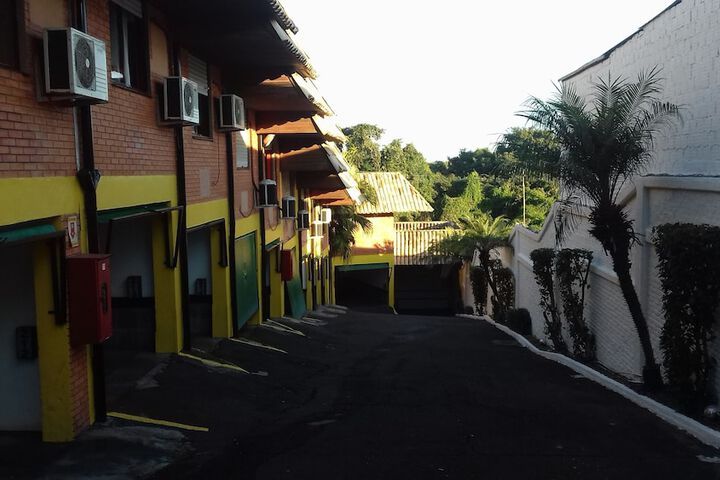 Hotel 3 of 112