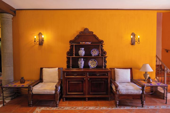 Room 23 of 40