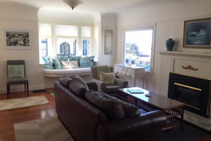 Room 5 of 21