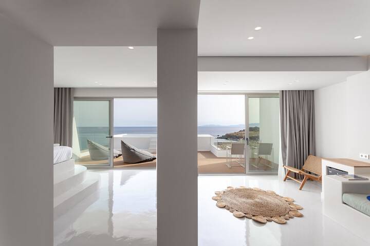 Room 6 of 55