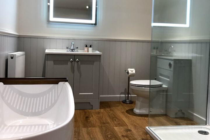 Bath Interior