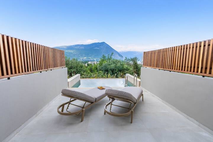 Terrace/Patio 74 of 160