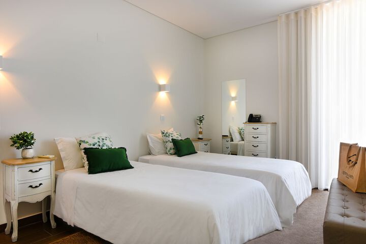 Room 21 of 111