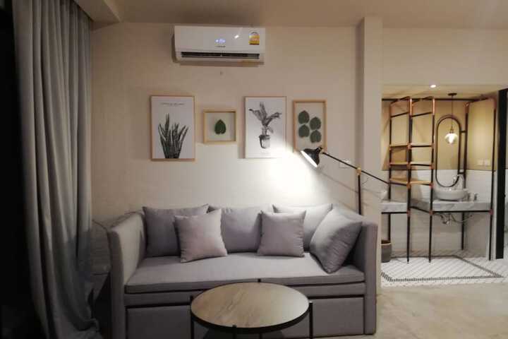 Room 67 of 158