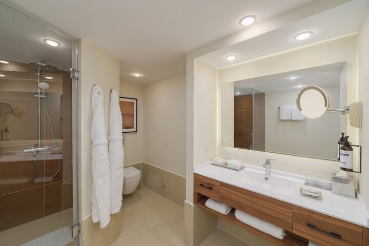 Bath Amenities