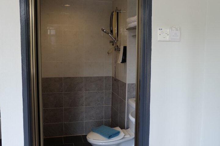 Room 19 of 36