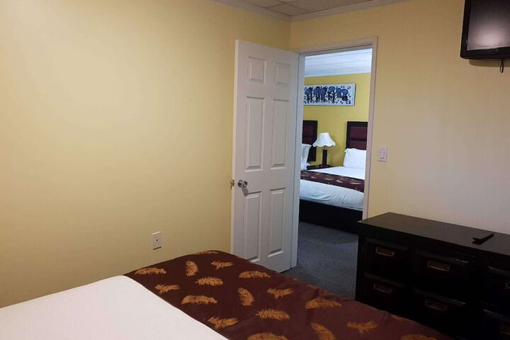 Room 16 of 61