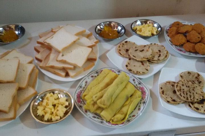 Breakfast/Coffee Service 12 of 20
