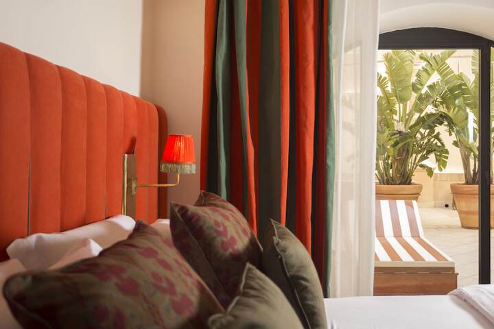 Room 21 of 60