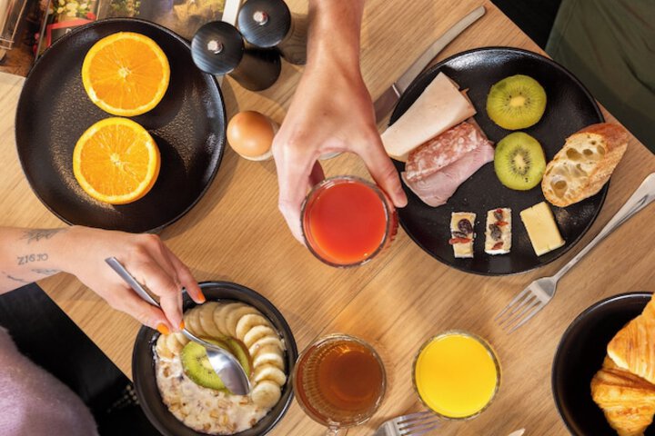 Breakfast buffet