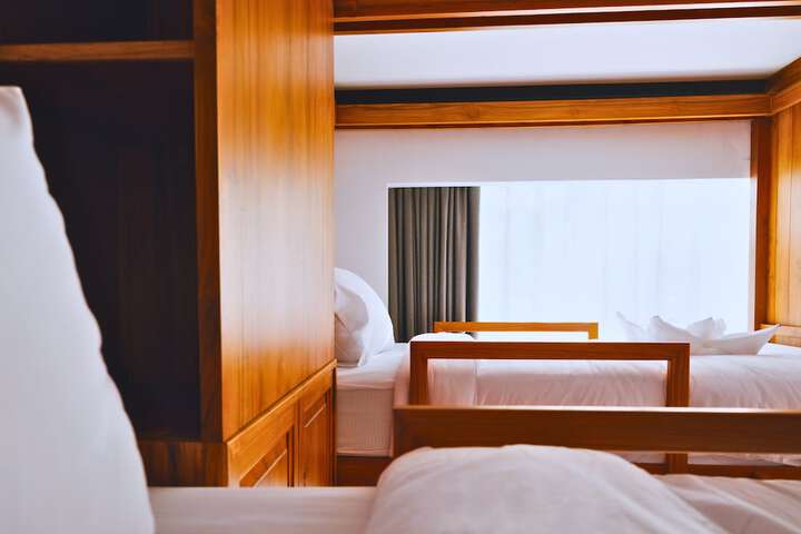 Room 15 of 65