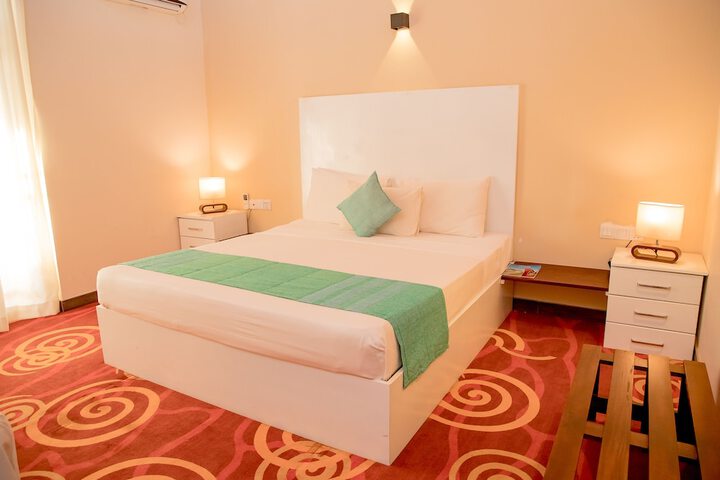 Room 6 of 26