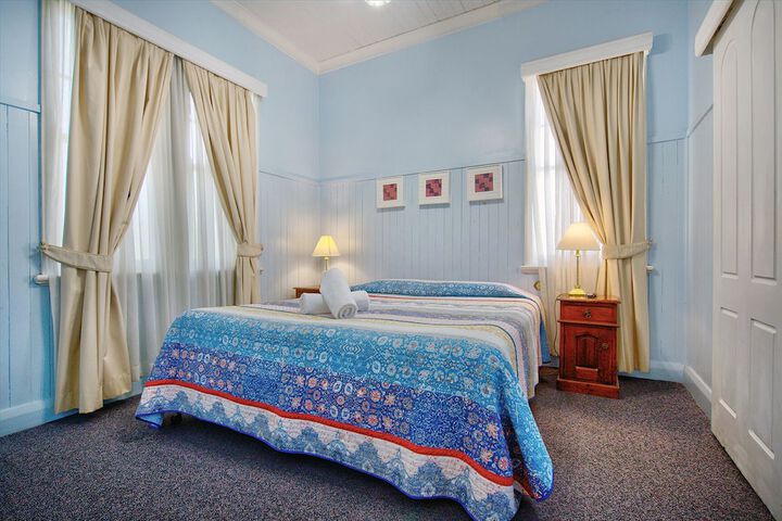 Room 4 of 78