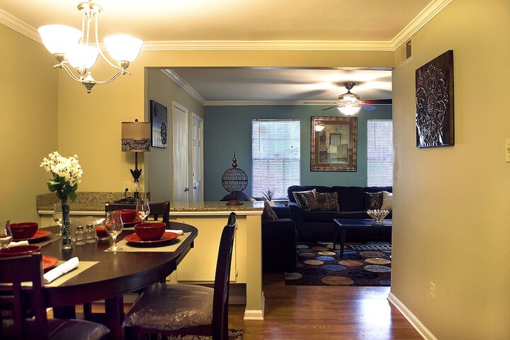 Room 10 of 22