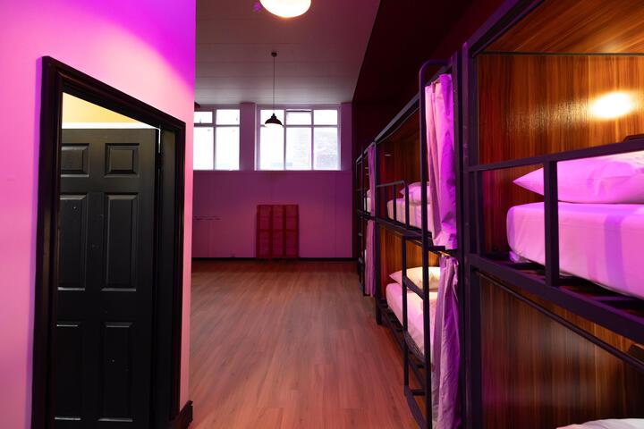 Room 47 of 115