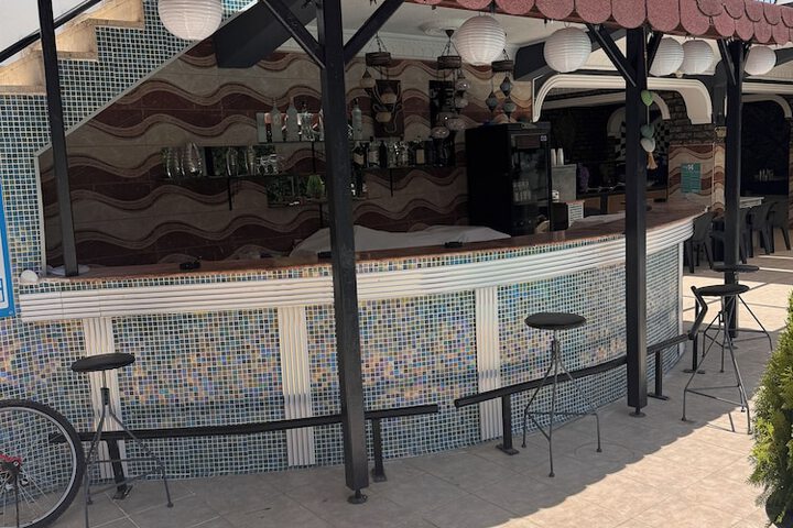 Hotel Exterior 124 of 169