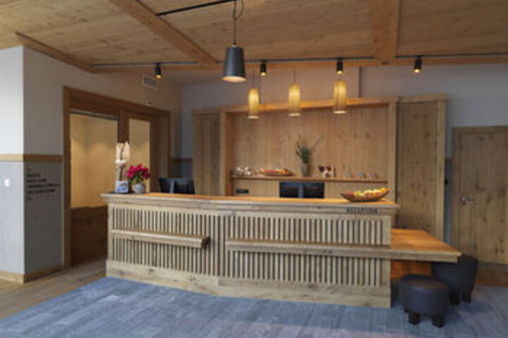 Hotel Interior 7 of 39