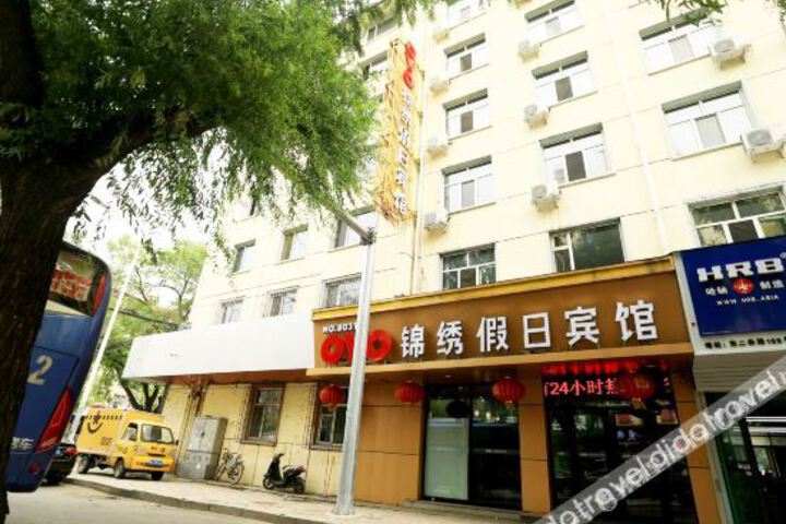 Hotel 6 of 41