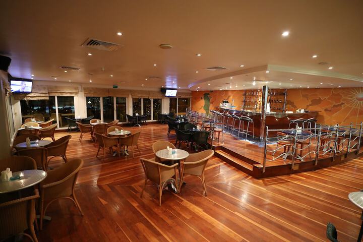 Lounge 99 of 123