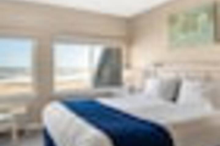 Room 335 of 984