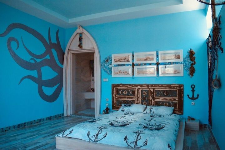 Room 50 of 97