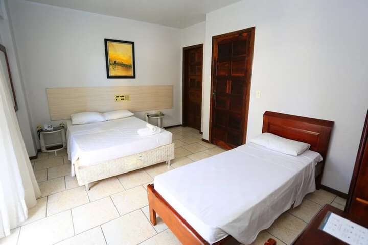 Room 18 of 44