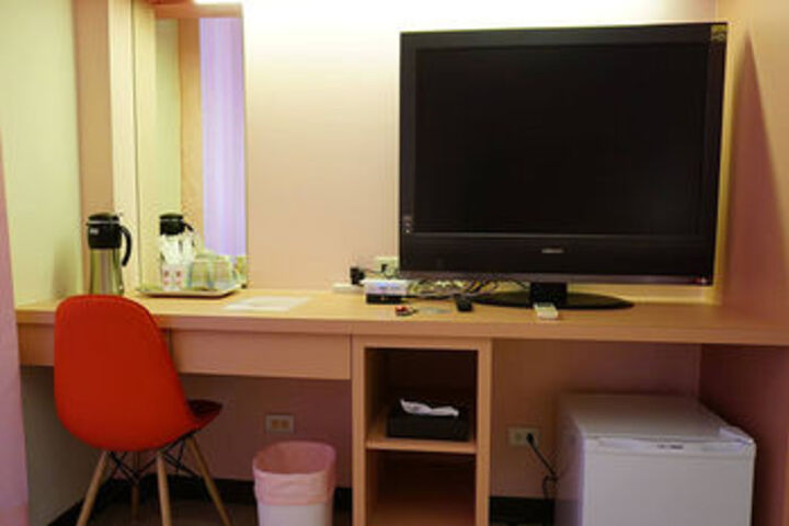 Room 46 of 50