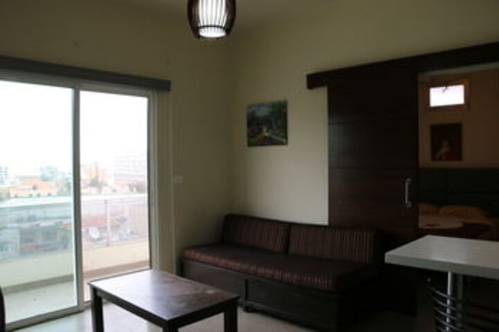 Room 17 of 17