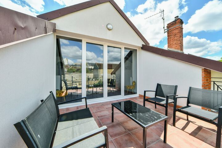 Terrace/Patio 57 of 57