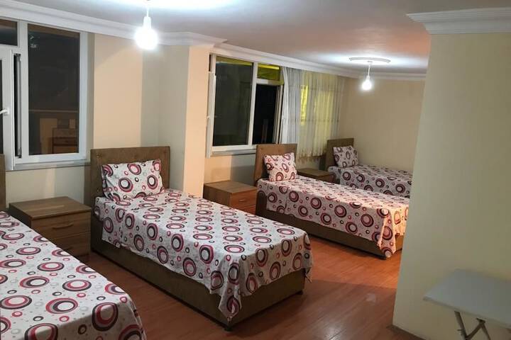 Room 12 of 18