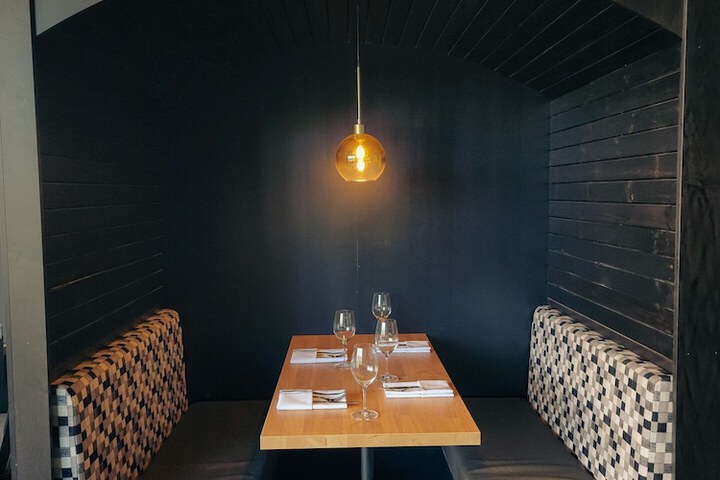Dining 36 of 72