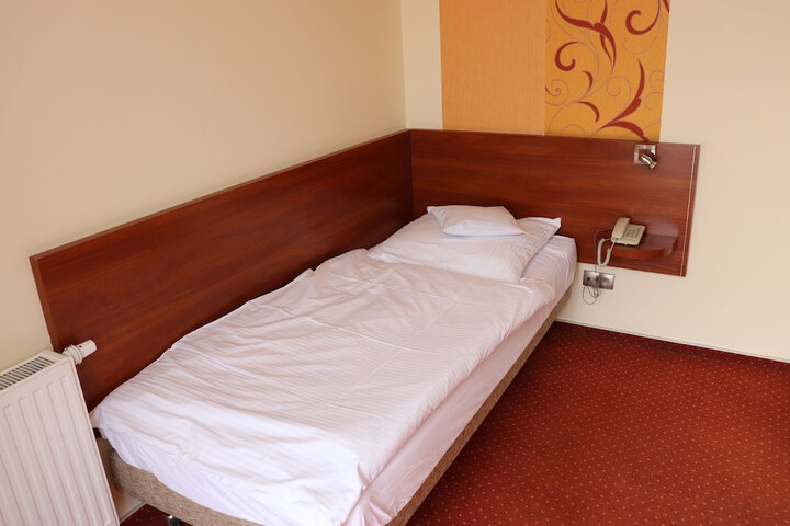 Room 7 of 45