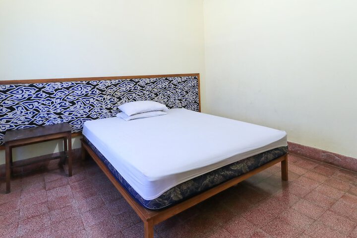 Room 5 of 24