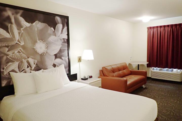 Room 18 of 29