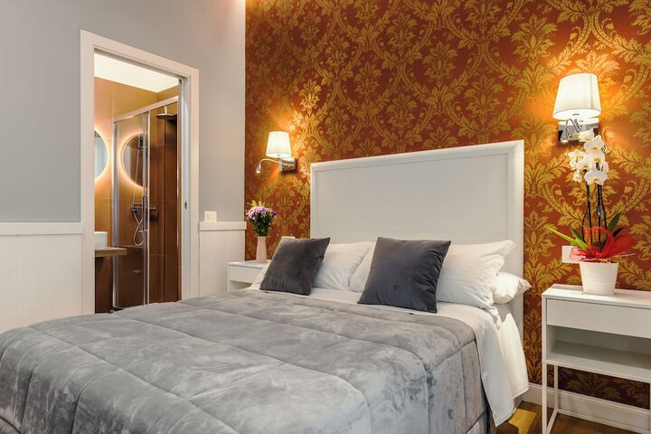 Room 4 of 71