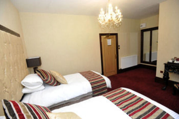 Room 29 of 64