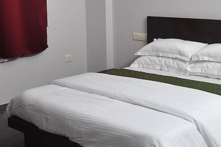 Room 12 of 23