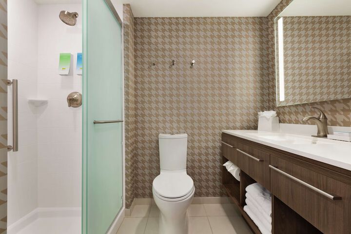 Bathroom shower